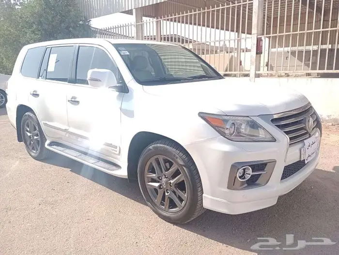 لكزس ال اس 570 موديل 2014 1