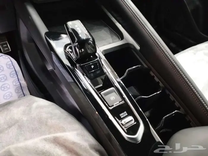 جيلي كولراي 2025 كاش او اقساط 6