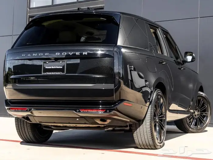 رنج روفر فوج 2024 ممشى خفيف لقطة اربع عدسات امامية 4