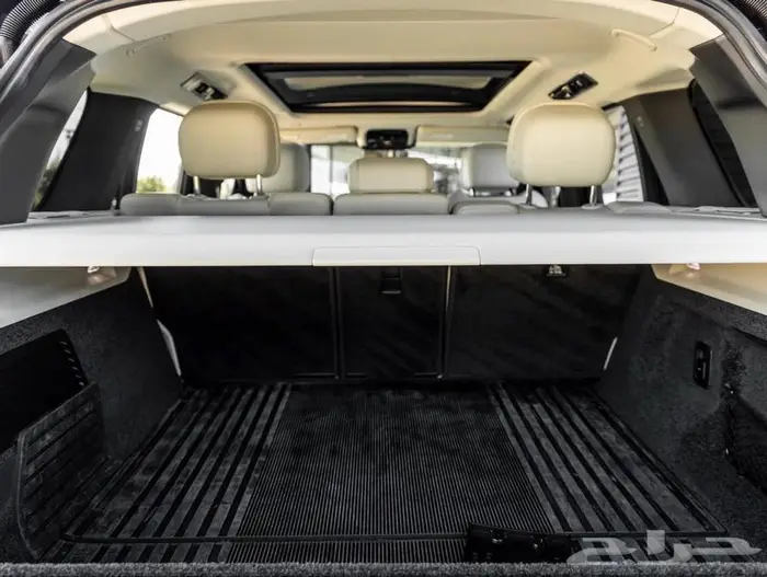 رنج روفر فوج 2024 ممشى خفيف لقطة اربع عدسات امامية 16