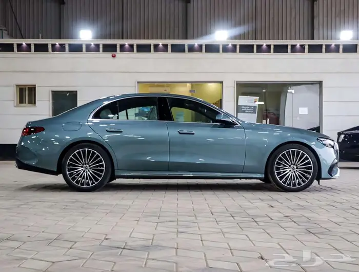 مرسيدس E200 AMG 2025 شاشات 3 ( كاش - بنوك ) 3