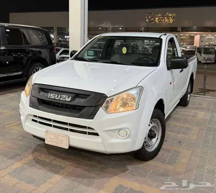 للبيع ايسوزو ديماكس 2016 غماره 2.5cc ديزل سعودي ( مخززنة ) 2