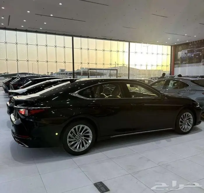 لكزس 350 ES موديل 2025 عروض الاقساط 2