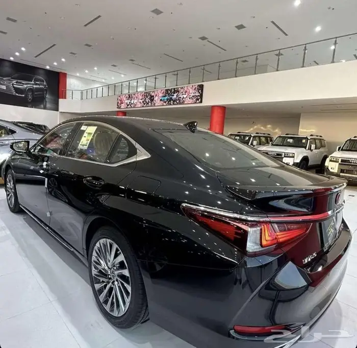 لكزس 350 ES موديل 2025 عروض الاقساط 3
