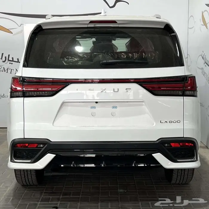 لكزس LX600 F-SPORT سعودي دبل بنزين تماتيك 2025 عرض خاص 3