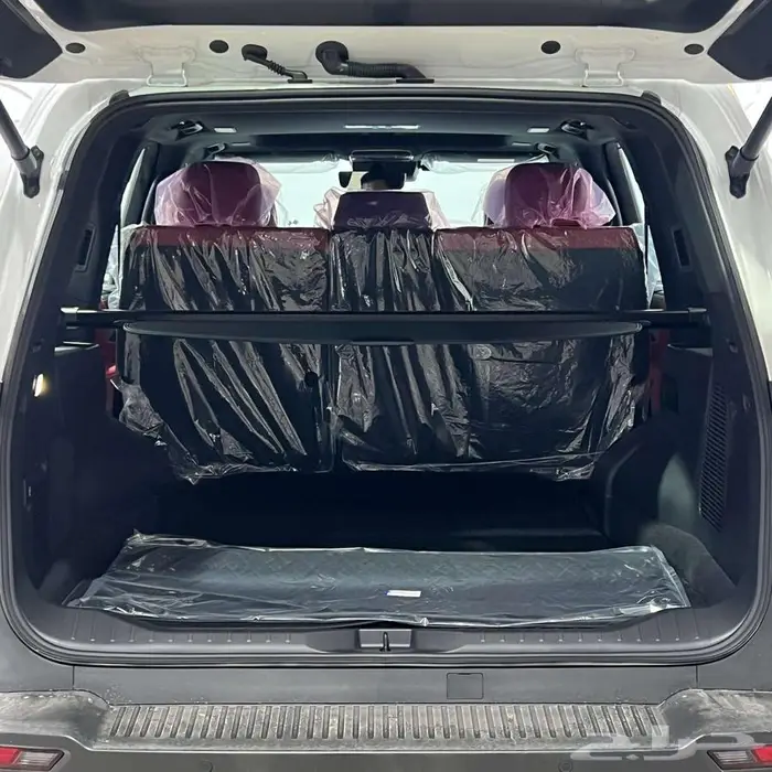 لكزس LX600 اف سبورت خليجي الساير دبل بنزين تماتيك 2025 4