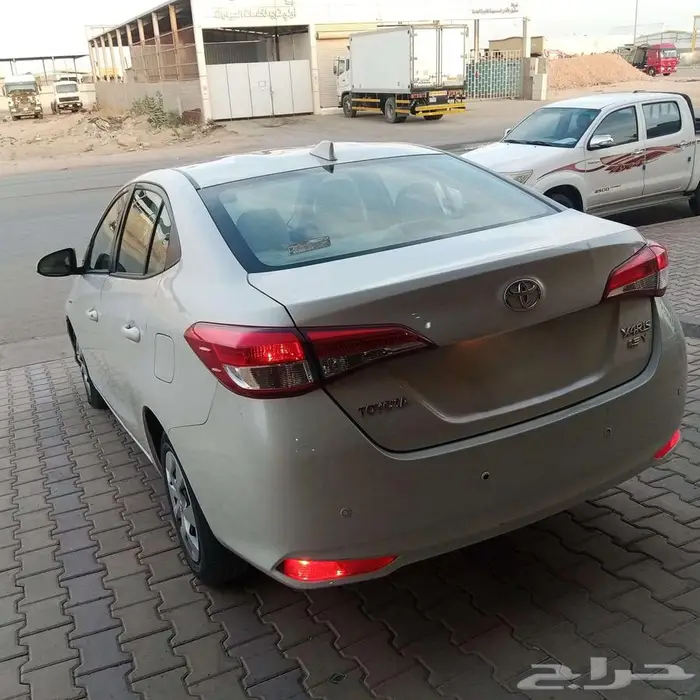 تويوتا يارس 2019 13