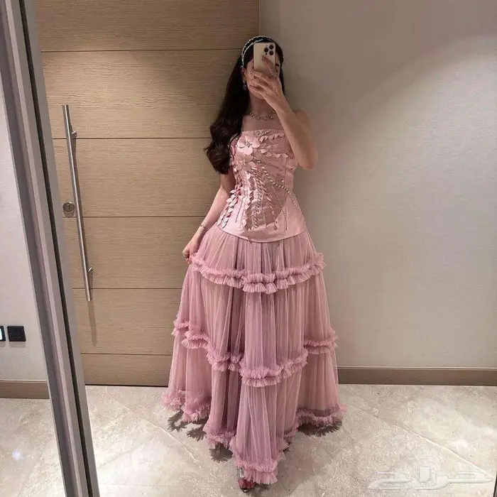 فساتين فخمه نشحن لكافه مدن المملكة وخدمة توصيل للبيت 7