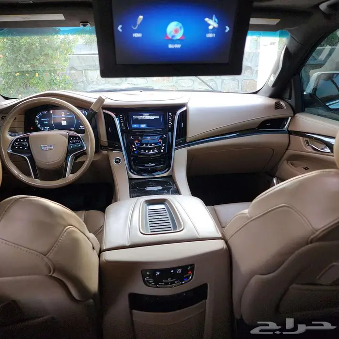 كاديلك اسكاليد بلاتينيوم 2020 فل كامل بحاله ممتازه 14