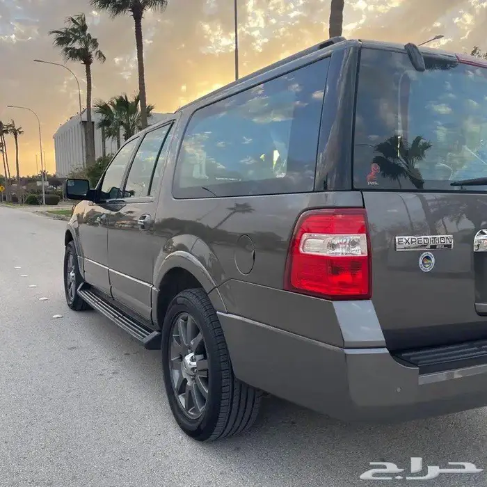 للبيع اكسبيدشن 2012 دبل 4