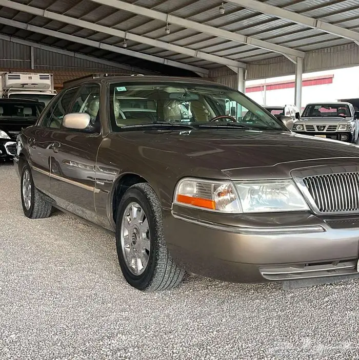 فورد جراند ماركيز 2005 2