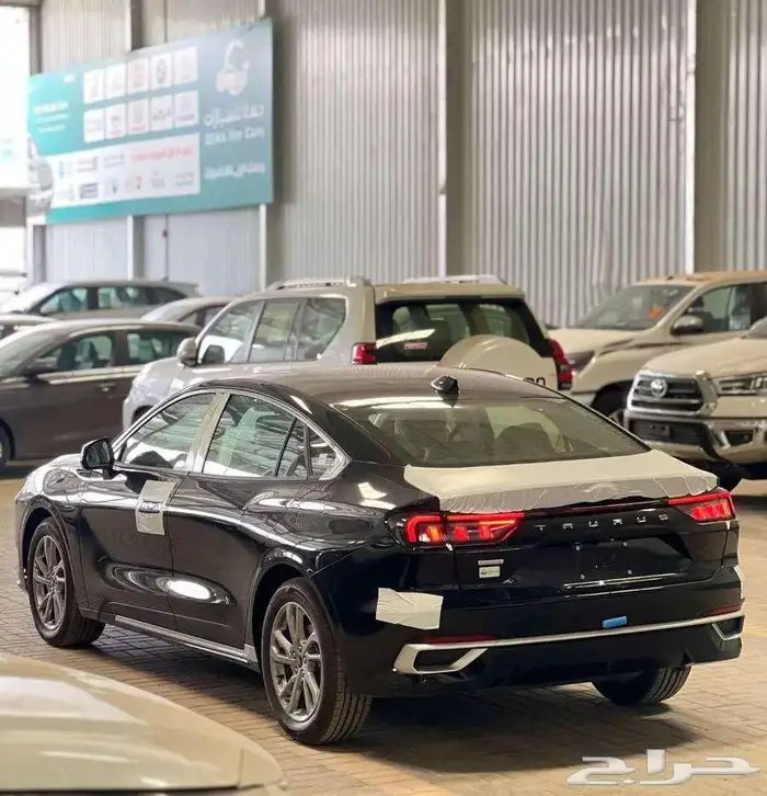 فورد امبيانتي وتريند وتيتانيوم 2026 10