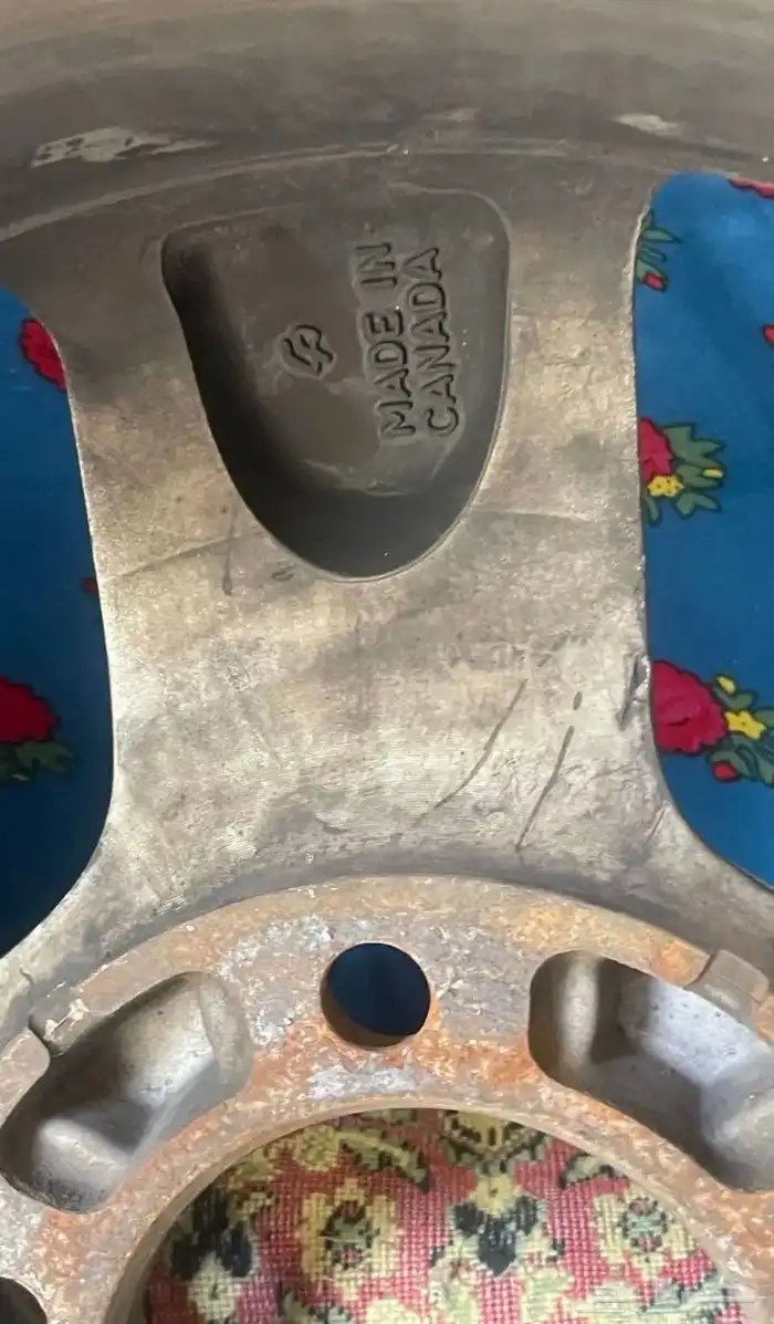 قطع غيار جيب ربع Toyota قطع غيار دودة تانكي بانزين مسكات 4