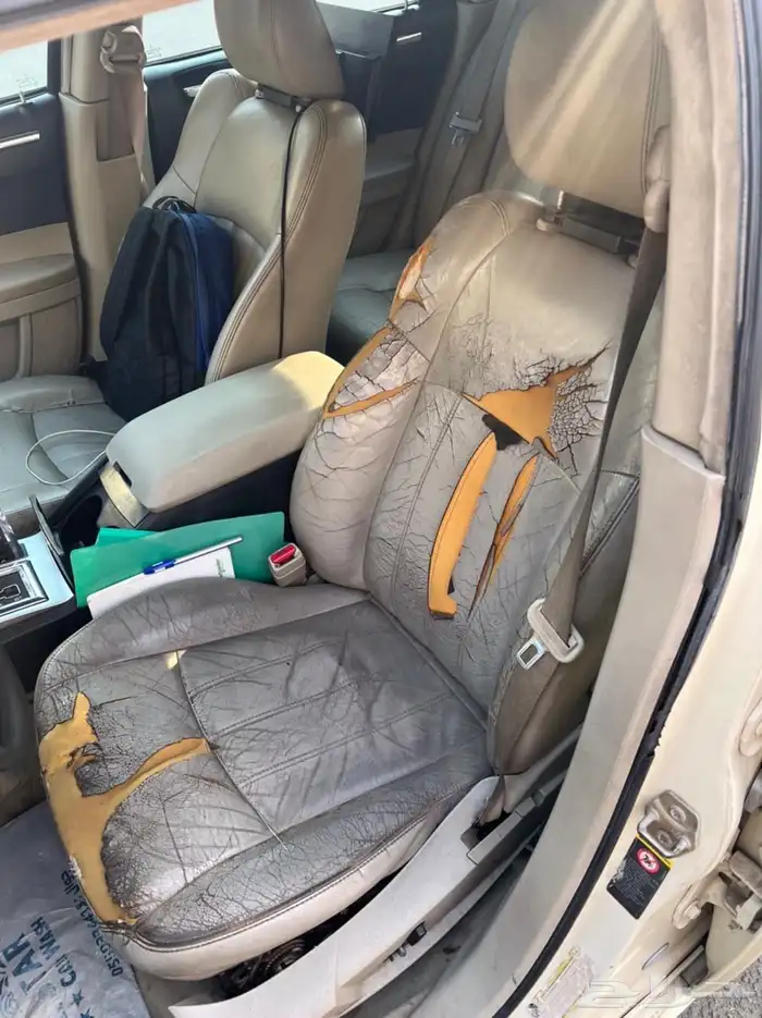 كليزلر للبيع موديل 2006 استماره مجدده رقم اللوحه شبه مميز 25