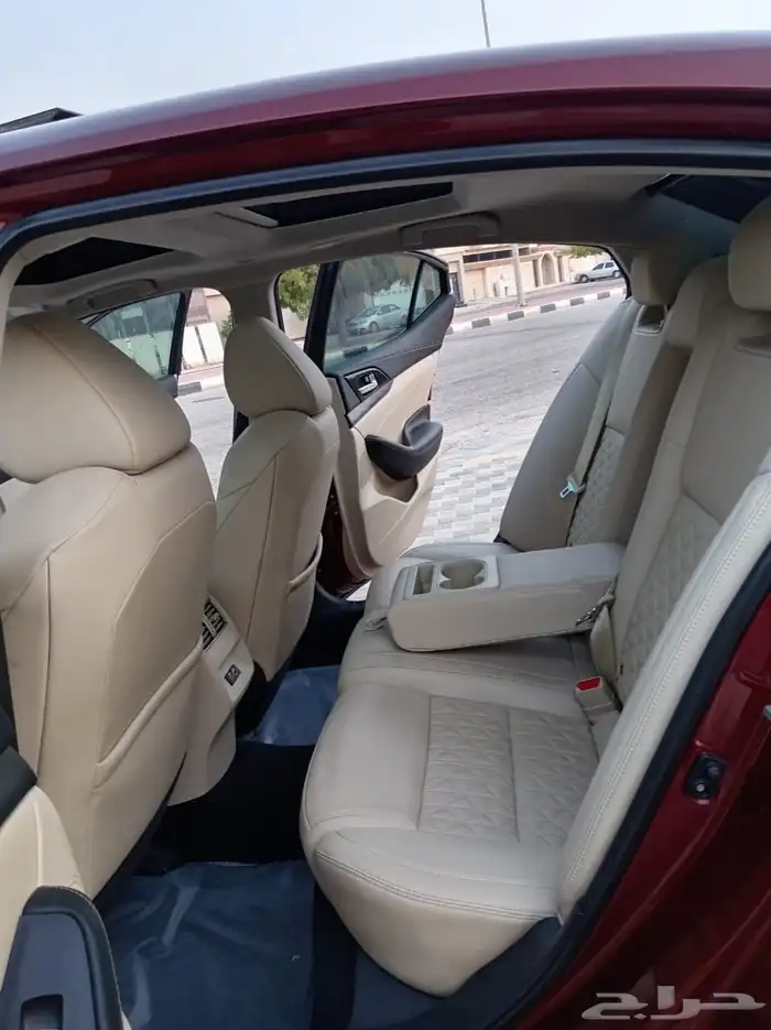 للبيع نيسان مكسيما بحالة الوكالة 2020 10