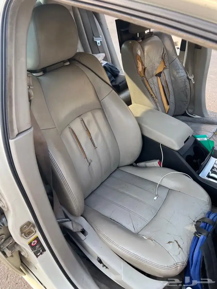 كليزلر للبيع موديل 2006 استماره مجدده رقم اللوحه شبه مميز 20