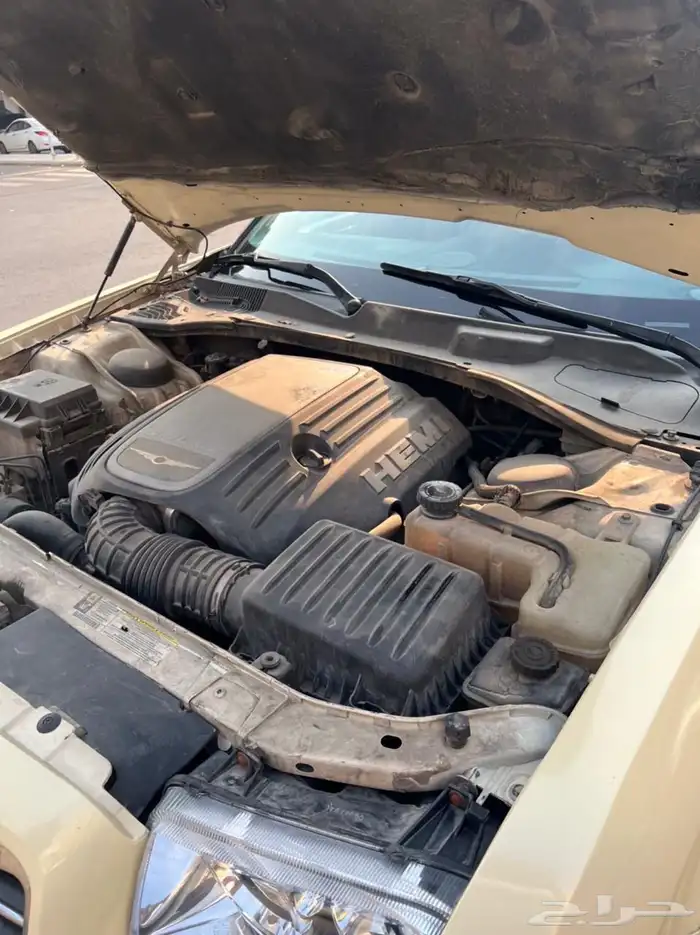 كليزلر للبيع موديل 2006 استماره مجدده رقم اللوحه شبه مميز 14