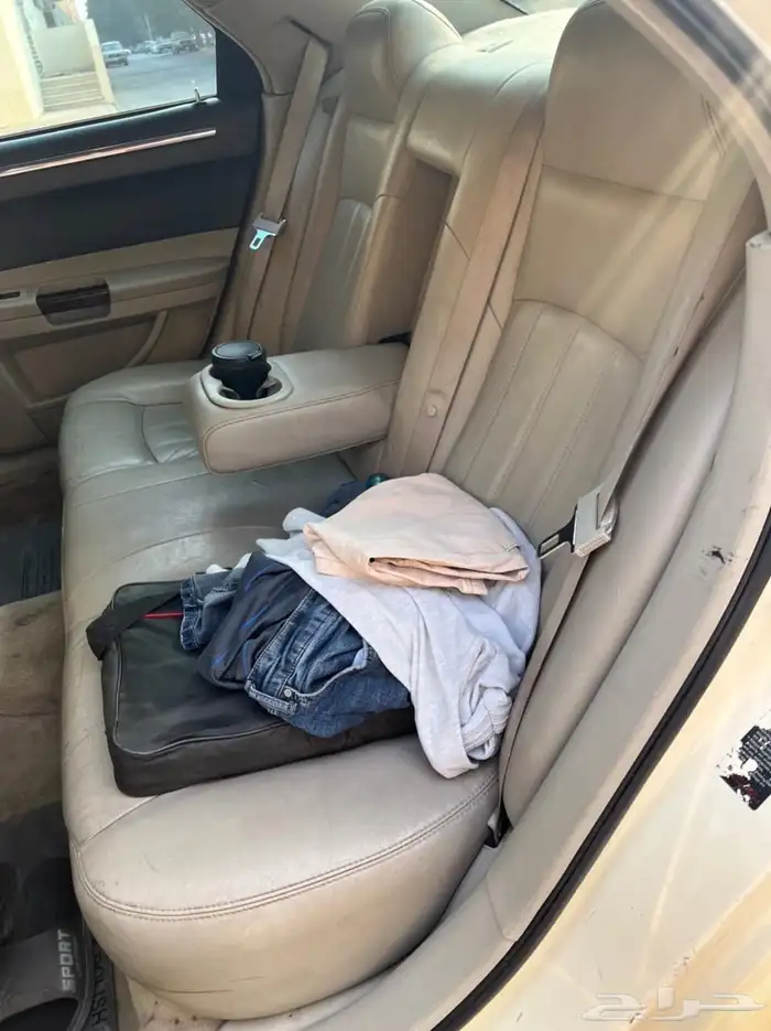 كليزلر للبيع موديل 2006 استماره مجدده رقم اللوحه شبه مميز 31