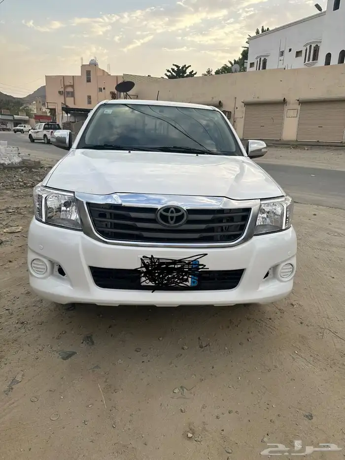 هايلكس للبيع شرط 1