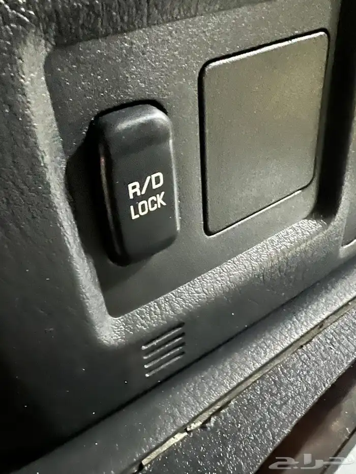 مجموعة ميتسوبيشي باجيرو 2018 فل كامل مكينه كبيره 10