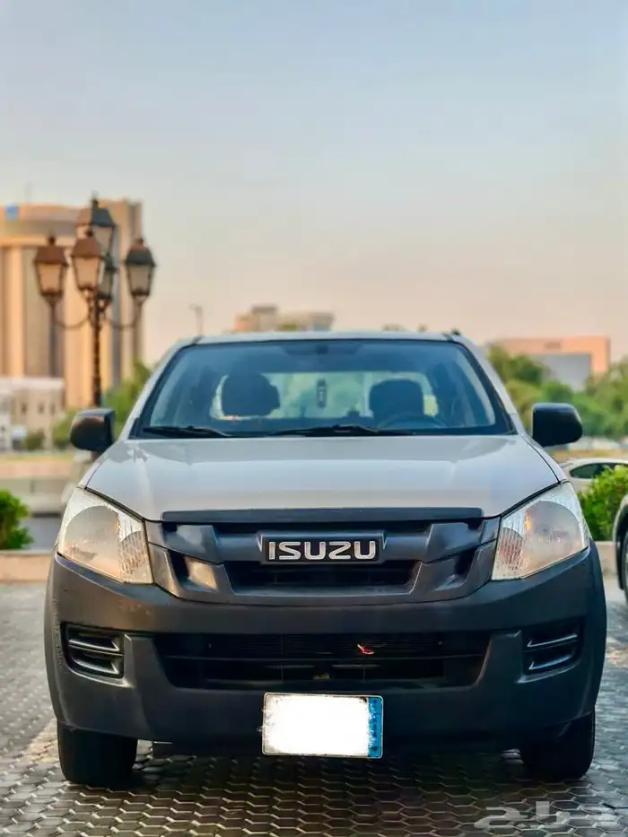 بكب ايسوزو و ميتسوبيشي غمارة وغمارتين ديزل 5