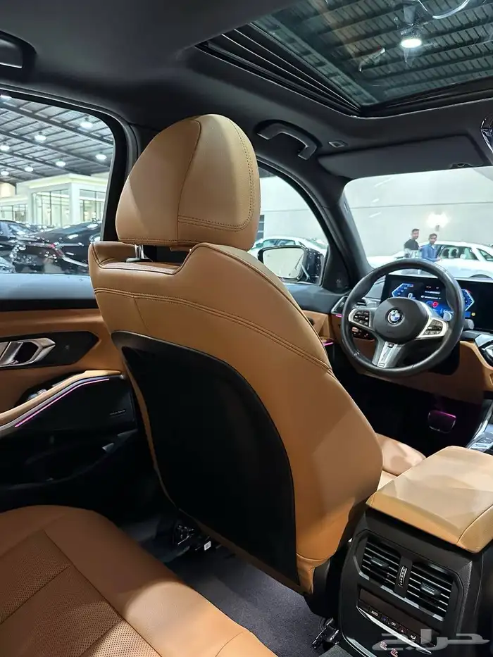 بي ام دبليو 320i kit M 2024 . رصد الفخامة 12