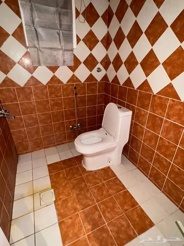 شقه غرفتين وصالة حي اليرموك 8