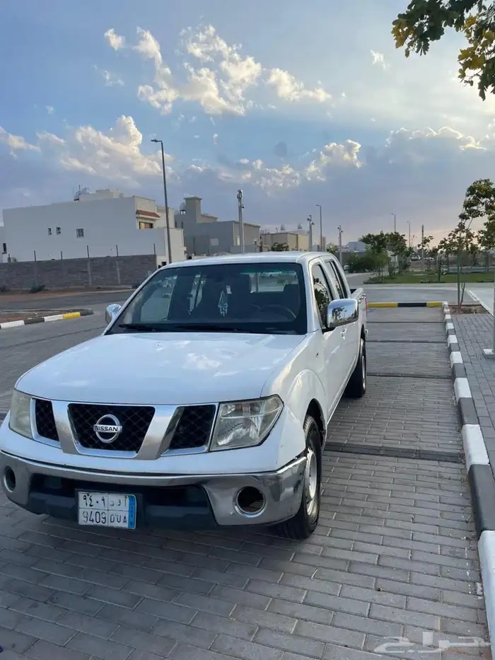 نيسان نافارا 2014 0