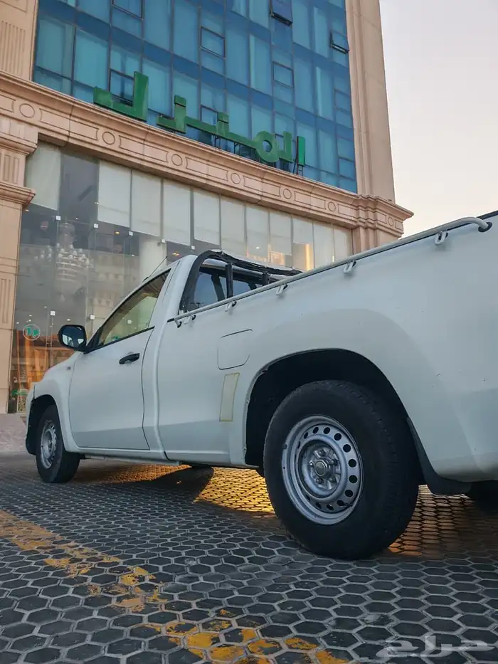 بكب ايسوزو و ميتسوبيشي غمارة وغمارتين ديزل 54