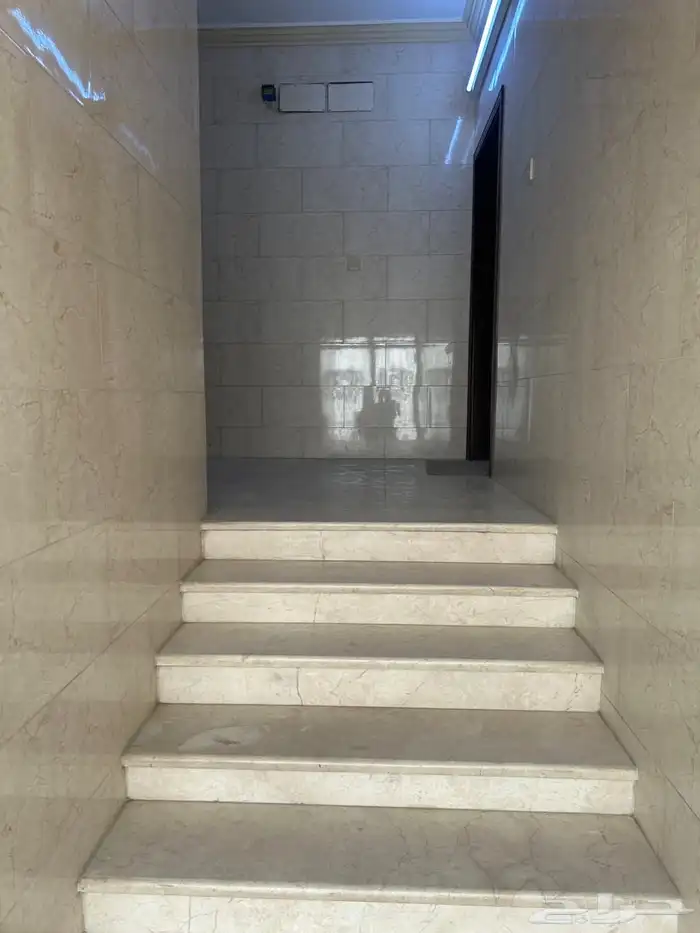 شقة للإيجار جديدة. للعرسان فقط التواصل واتساب 0