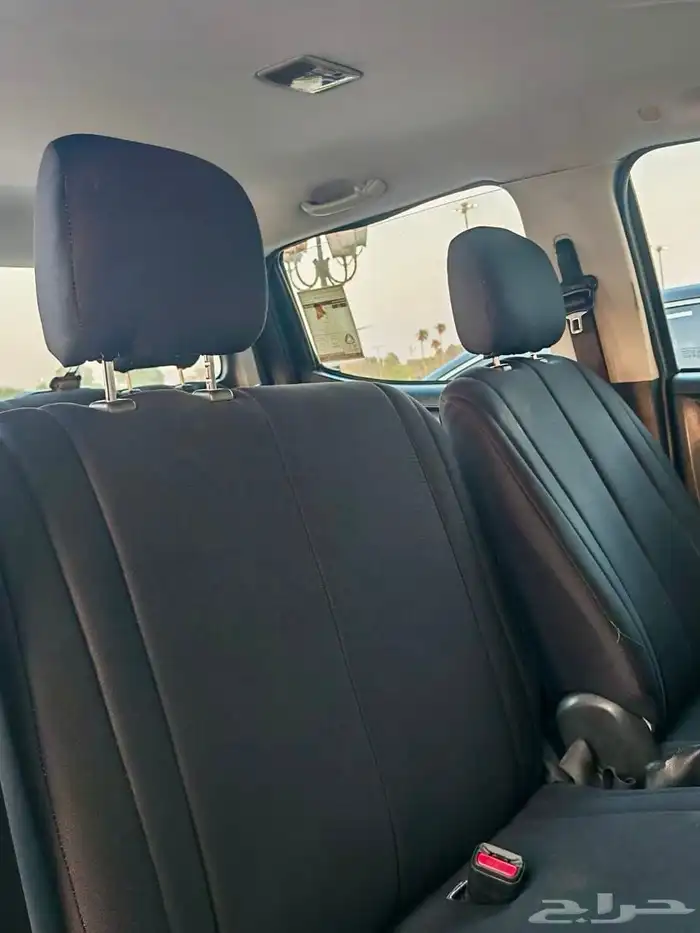 بكب ايسوزو و ميتسوبيشي غمارة وغمارتين ديزل 40