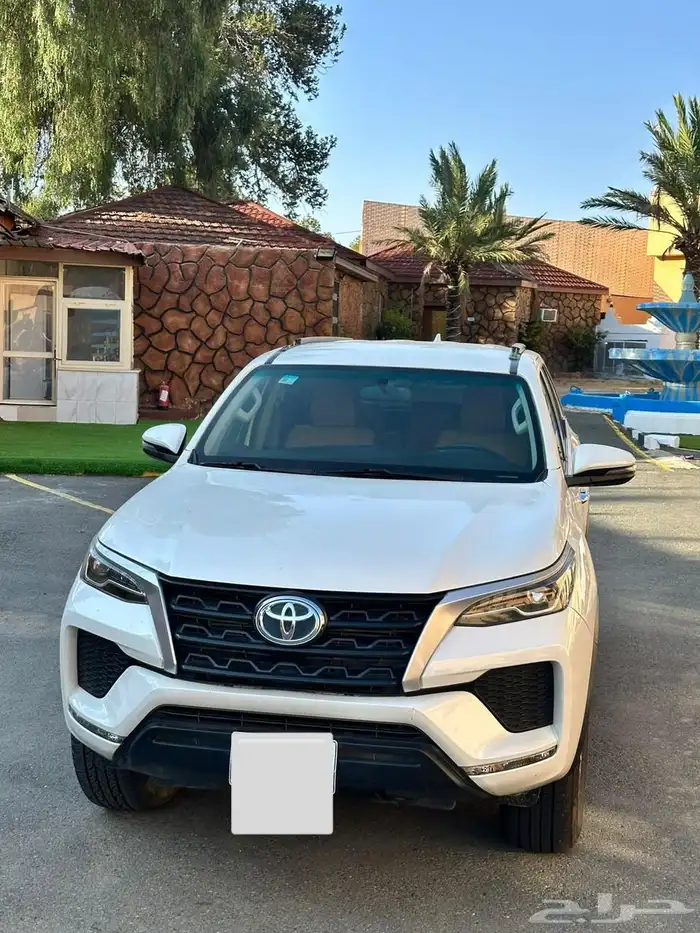 فورتشنر ديزل دبل 2022 ممشى قليل مالك أول 3