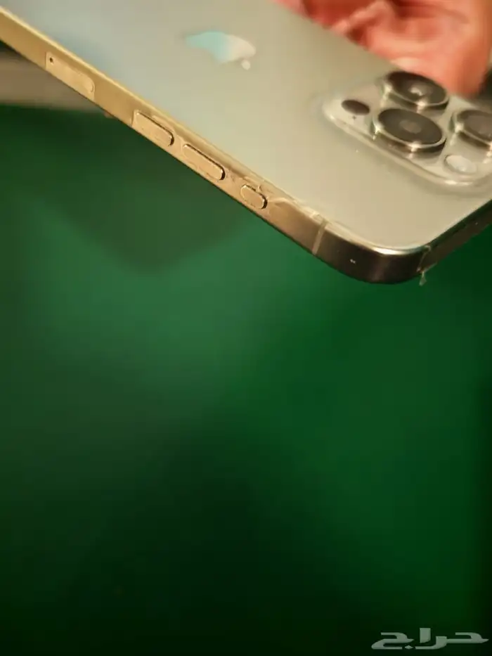 ايفون 15 برو 3