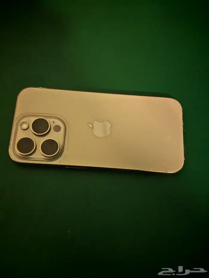ايفون 15 برو 0