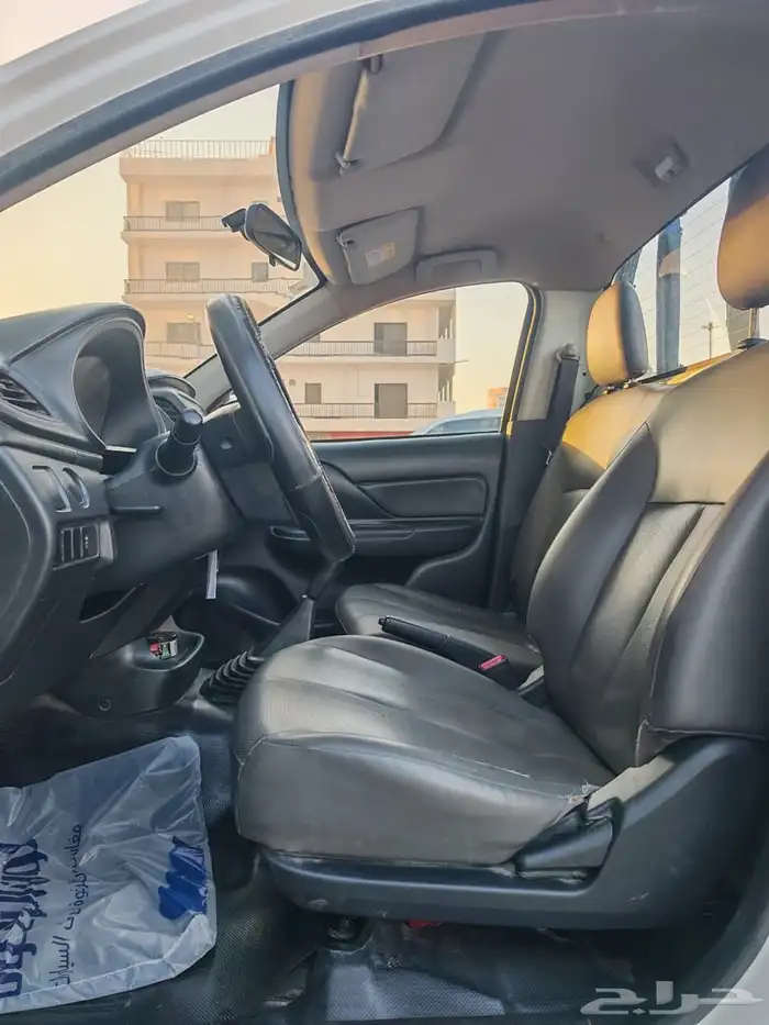 بكب ايسوزو و ميتسوبيشي غمارة وغمارتين ديزل 63