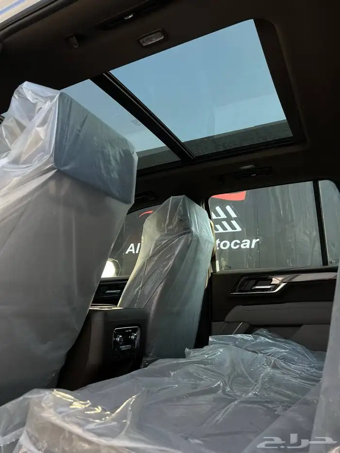 جي ام سي يوكن 2025 الفيشن لدى شركة عبدالمجيد الخضر للسيارات 13