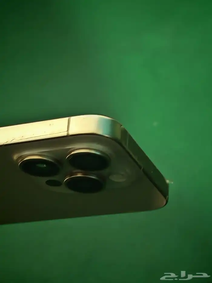 ايفون 15 برو 1