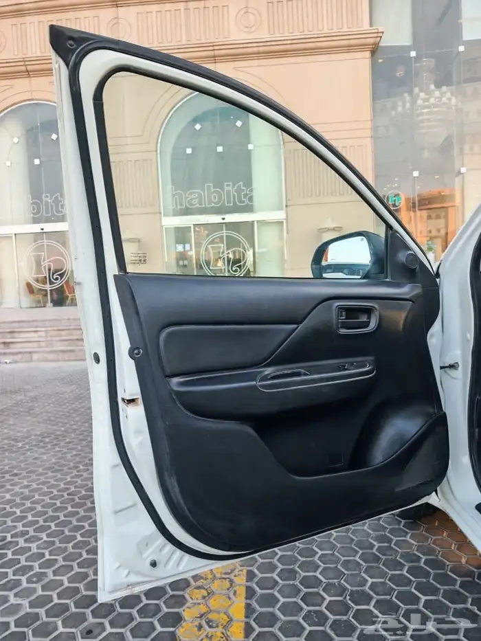 بكب ايسوزو و ميتسوبيشي غمارة وغمارتين ديزل 57