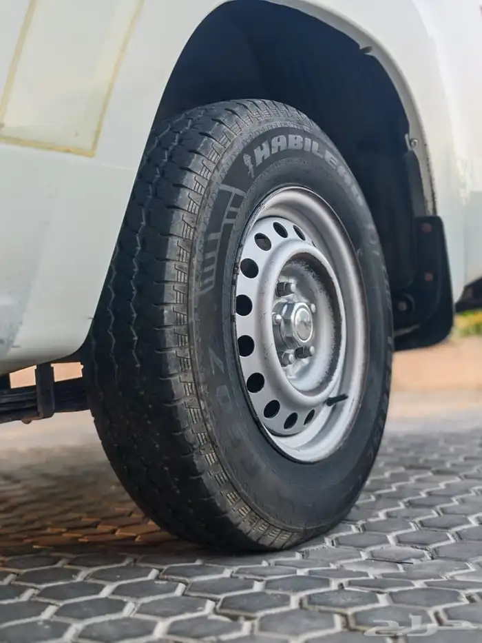 بكب ايسوزو و ميتسوبيشي غمارة وغمارتين ديزل 58