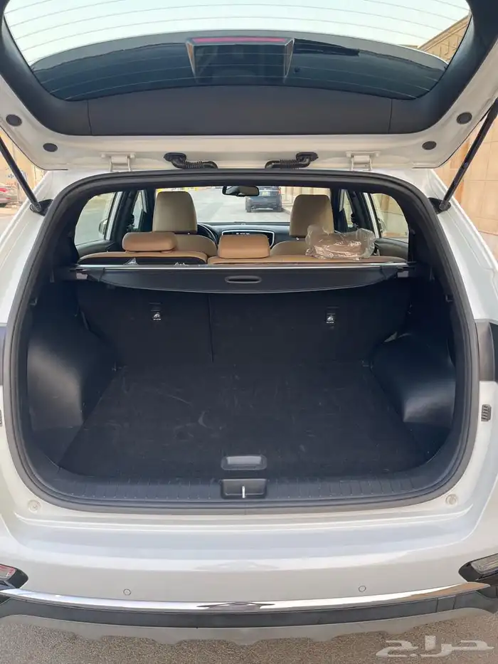 سبورتاج 2022فل كامل بنزين شبه جديد 14