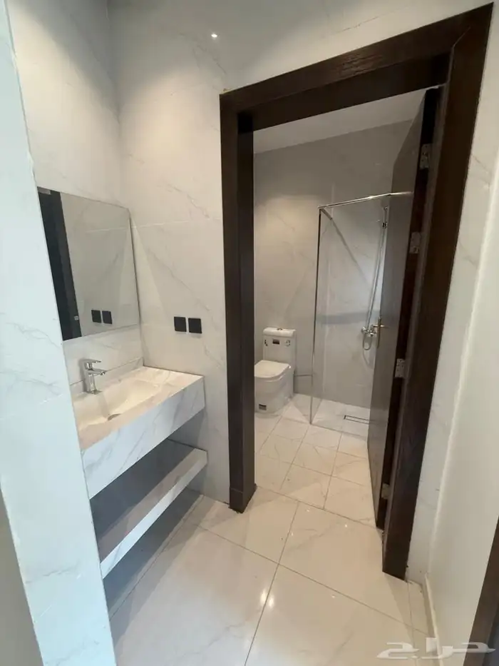 دور للبيع حي السلام 24