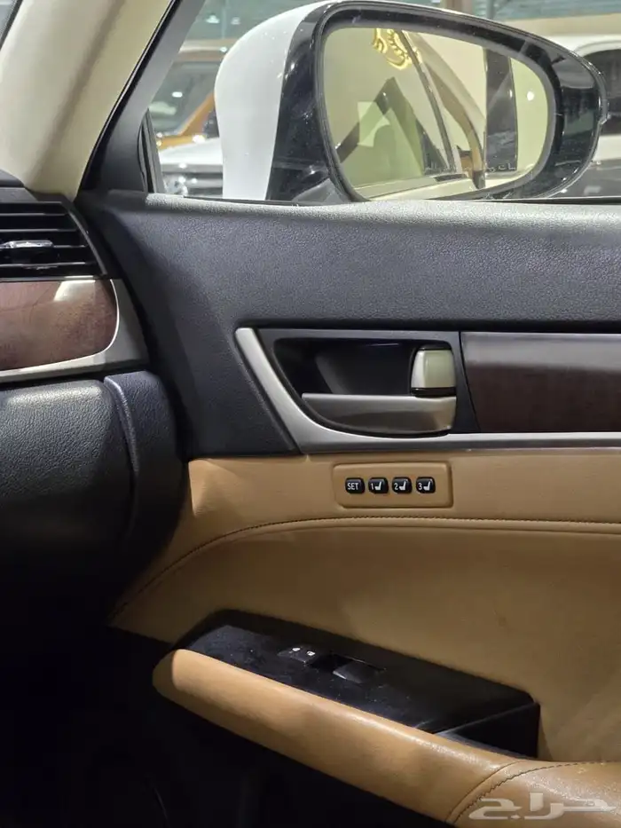 لكزس GS350 موديل 2015 بحالة الوكالة 14