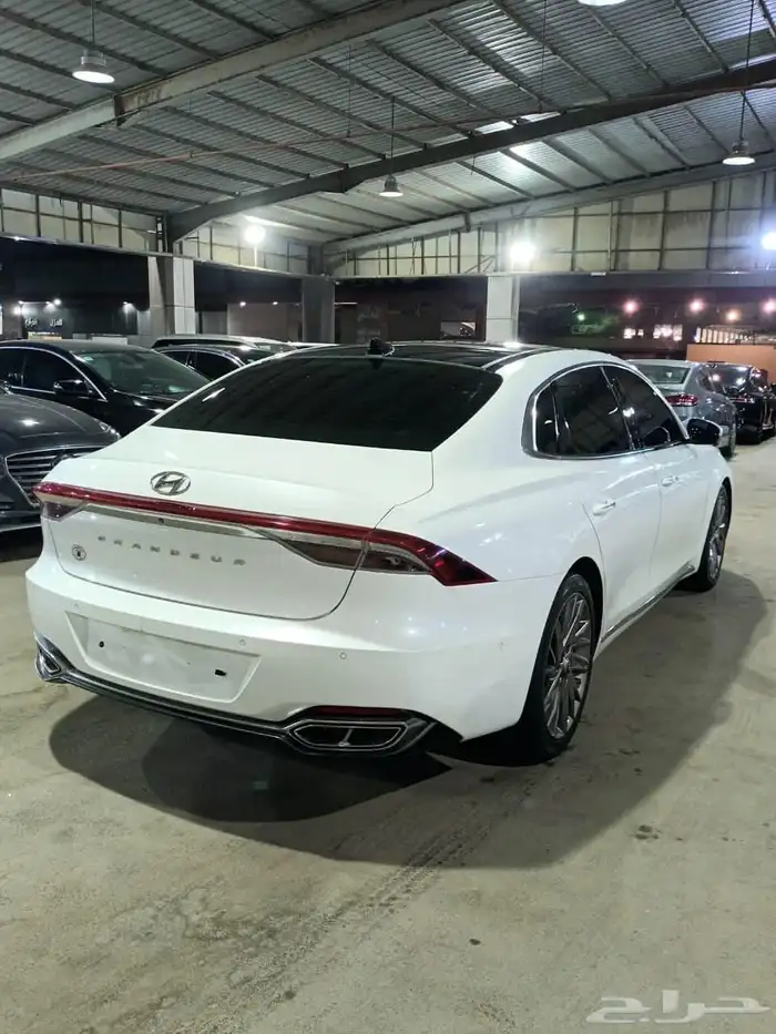 هيونداي ازيرا ابيض 2020 بنزين بطاقة جمركية وارد كوريا 6