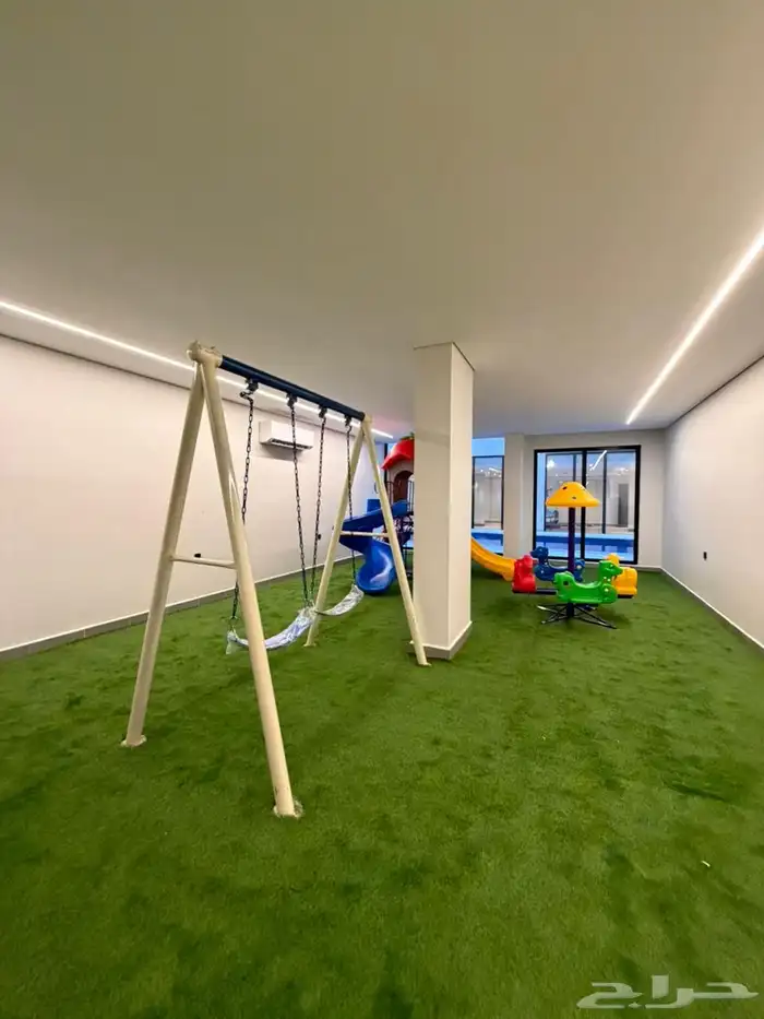 شقة روف مدينة الخبر حي البحر اطلاله دائمة على البحر 13