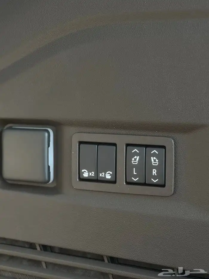 جي ام سي يوكن 2025 الفيشن لدى شركة عبدالمجيد الخضر للسيارات 17