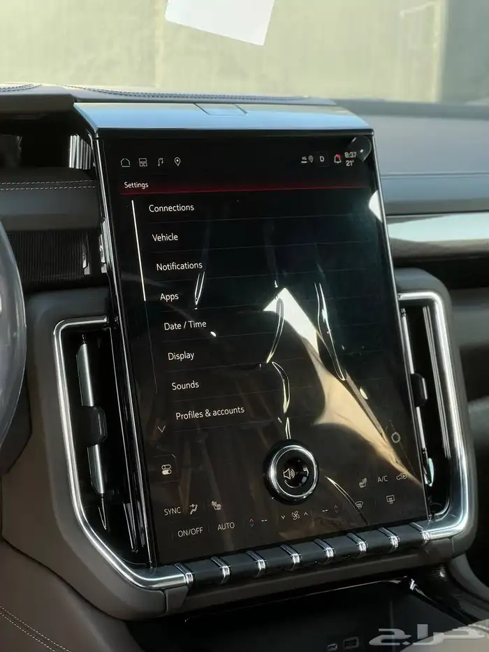 جي ام سي يوكن 2025 الفيشن لدى شركة عبدالمجيد الخضر للسيارات 16