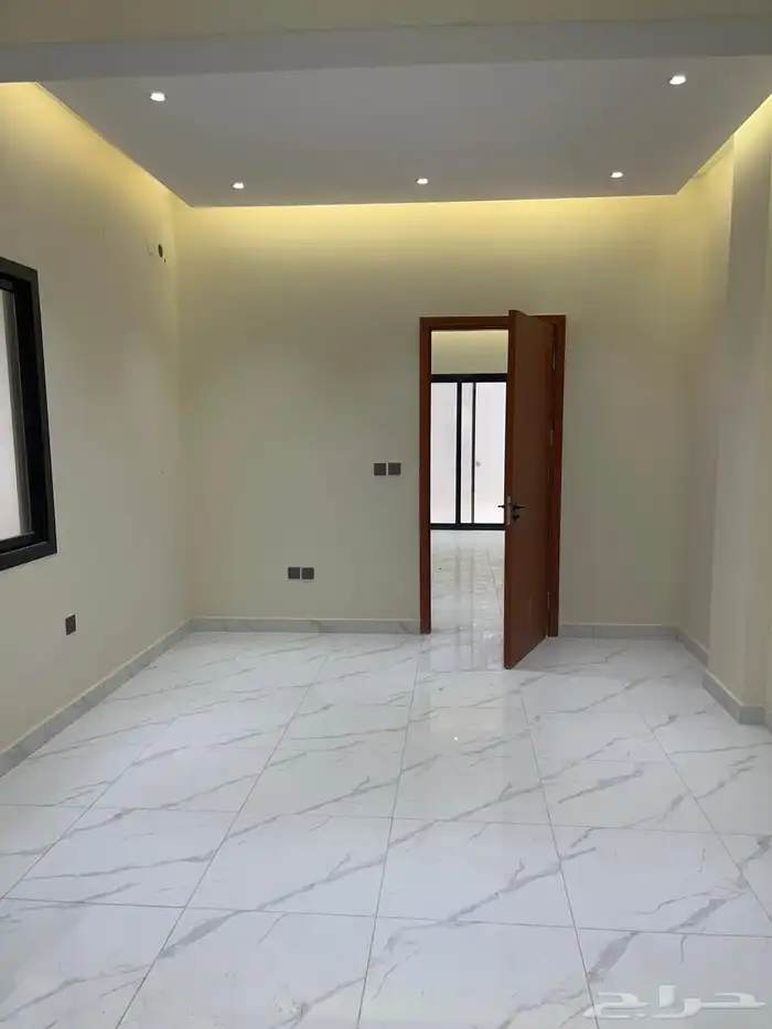 للإيجار فلة بالدمام حي الفرسان 3