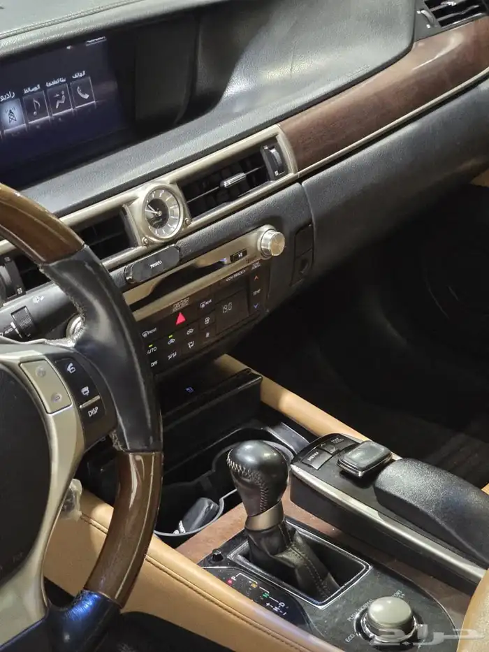لكزس GS350 موديل 2015 بحالة الوكالة 19