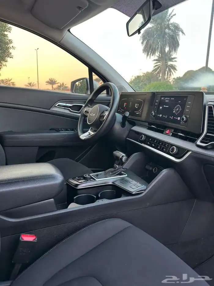 سيورتاج نص فل عداد 28 الف وكاااله 29