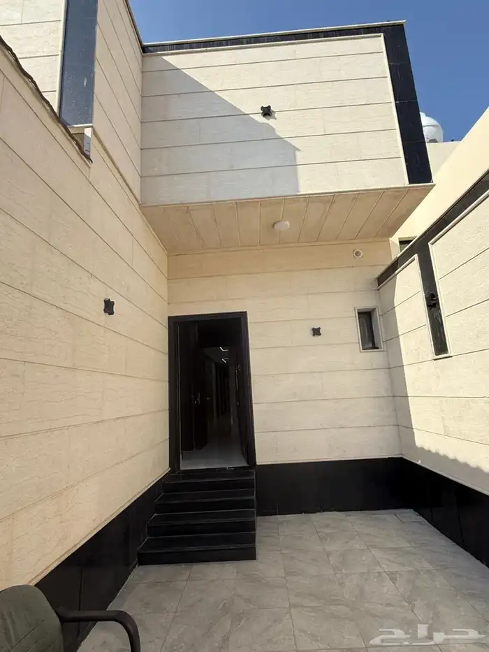 دور للبيع حي السلام 7